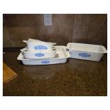 Contents Of Shelf Bakeware
