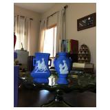 Wedgwood Jasperware Urn Set Of 2 - 2.75"