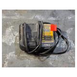 DeWalt 12/20V Charger Qty1