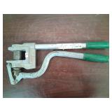 Greenlee 710 Metal Stud Punch