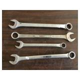Wrenches Craftsman 1-1/4' Qty2, Stanley 1-1/4 Qty1