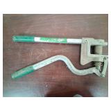 Greenlee 710 Metal Stud Punch