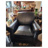 Black Leather Chair Damaged 35'x35'28'