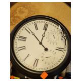 Battery Operated Clock 15' Dia.