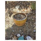 Ceramic Flower Pot 15'x21' Dia.