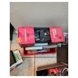 Mens Slippers Size M 9-10, Melpo Lights