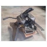 Curtis A25 25k 5th Wheel Hitch