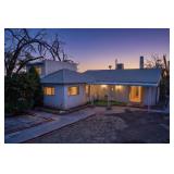 631 Vineyard Rd NE - Albuqerque, NM, 87113