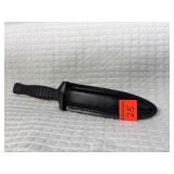 Tactical Knife with Sheath with Belt Clip, 5'