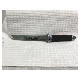 Dragon Tanto Knife with Rubber Handle, 7.5'