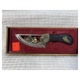 Decorative Wildlife Themed Collector Knife, 5'