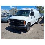 2000 Chevrolet Express 2500 Panel Van