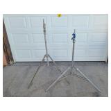 2 Matthews Tripods Missing Bolt