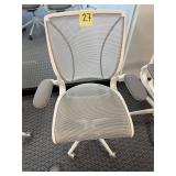 Task Chair - Humanscale Diffrient World