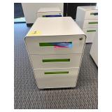 Mobile File Pedestal - w/Key