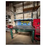 Metal Top Work Bench with Vice