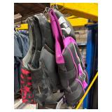 Life Vest Qty - 3