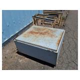 Box with Used Batteries Qty - 23
