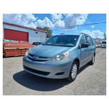 2009 Toyota Sienna