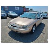 1997 Ford Taurus GL
