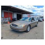 2003 Ford Taurus