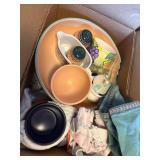 Salt & Pepper Shakers, Studio Nova Dish Set