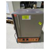 Chicago Mdl. 200 Incubator