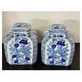 Blue and White Chinoiserie Porcelain Ginger Jars
