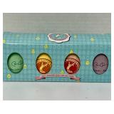 2011 Obama Signed White House Official Easter Eggs