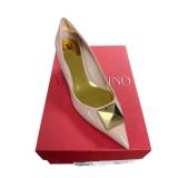 NIB Valentino Roman Stud 50 Patent Pump