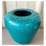 RAKU POTTERY TURQUOISE CRACKLE VASE BY LES MITCHEL