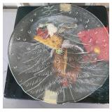 NIB Mikasa Noel Crystal Dessert/Salad Plates 8.5'