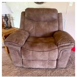 Recliner -Like New