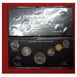 1968 Canada  Year Set in folder