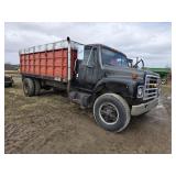 1980 International grain truck
