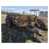 Knight 350 manure spreader