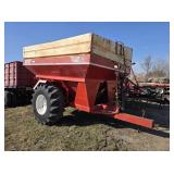 EZ Trail 475 grain cart