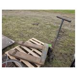 Pallet jack