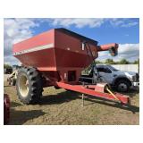 Unverferth 4500 grain cart