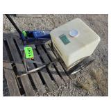 Sprayer tank