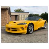2001 Yellow Dodge Viper RT-10 Roadster
