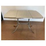 Vintage Space Saver Dropleaf Kitchen Table... see photos for condition