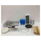 Cookery Doc Plate Racks, Wooden Blocks, Storage Containers & Other Items