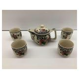 Miniature Asian Tea Set with Teapot and Four Cups