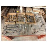Assorted Metal Hardware & Fixtures