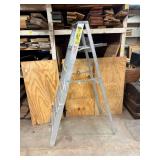 Keller Ladders Aluminum Stepladder ... 5 foot