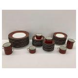 Fitz and Floyd Chaumont Fine Porcelain Dinnerware Set