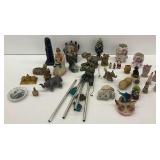 Figurines and Decorative Objects