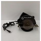 Black and Decker Circular Saw... powers on