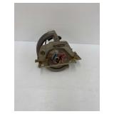 Craftsman 7-1/4 in. Circular Saw... works